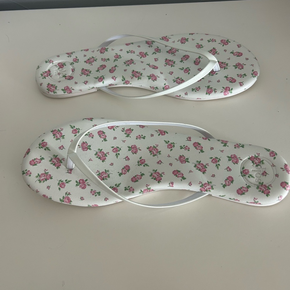 Solei Sea Indie white/pink floral sandal flip flop size 11 New - Picture 5 of 8
